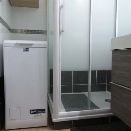 Les Jonquieres C56 Apartment