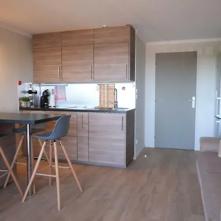 Les Jonquieres C56 Apartment