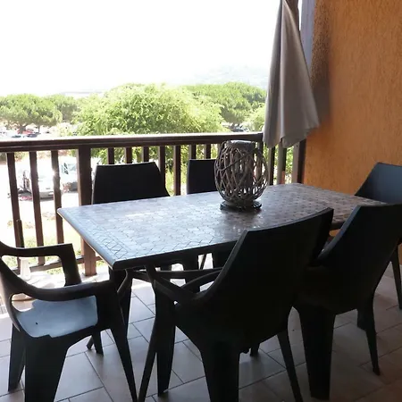 Les Jonquieres C56 Apartment *